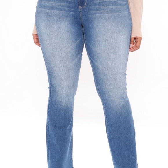 Fashion Nova | Bring It Down Flare Jeans - Medium Blue Wash | Size 18 - Picture 3 of 6